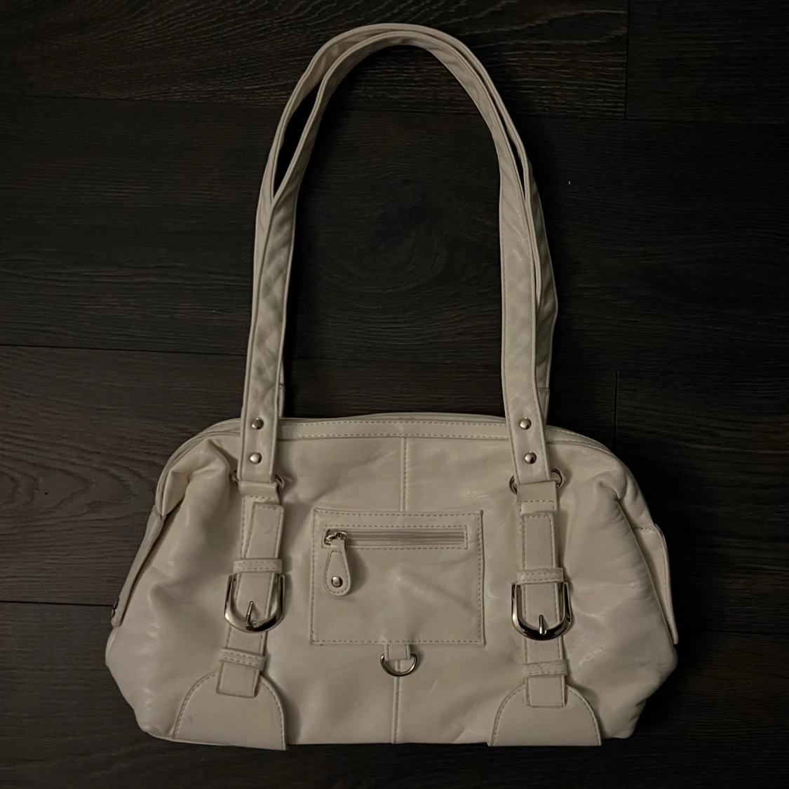 Vit handväska/axelrämsväska 