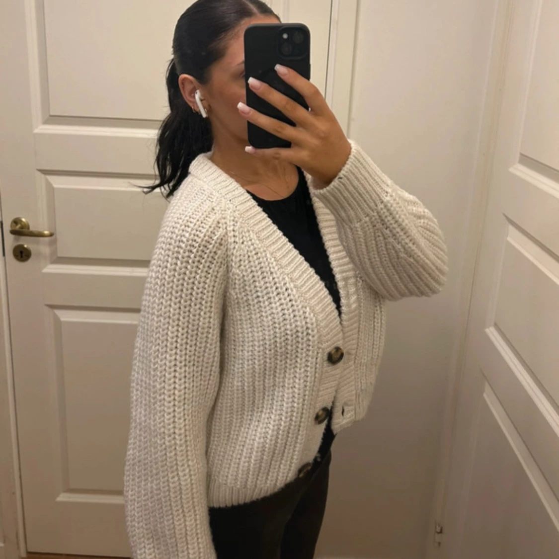 V-ringad stickad kofta från H&M - 91