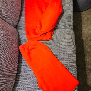 Mjukis Sett - Endast testad mjukis sett från nelly. Oversized