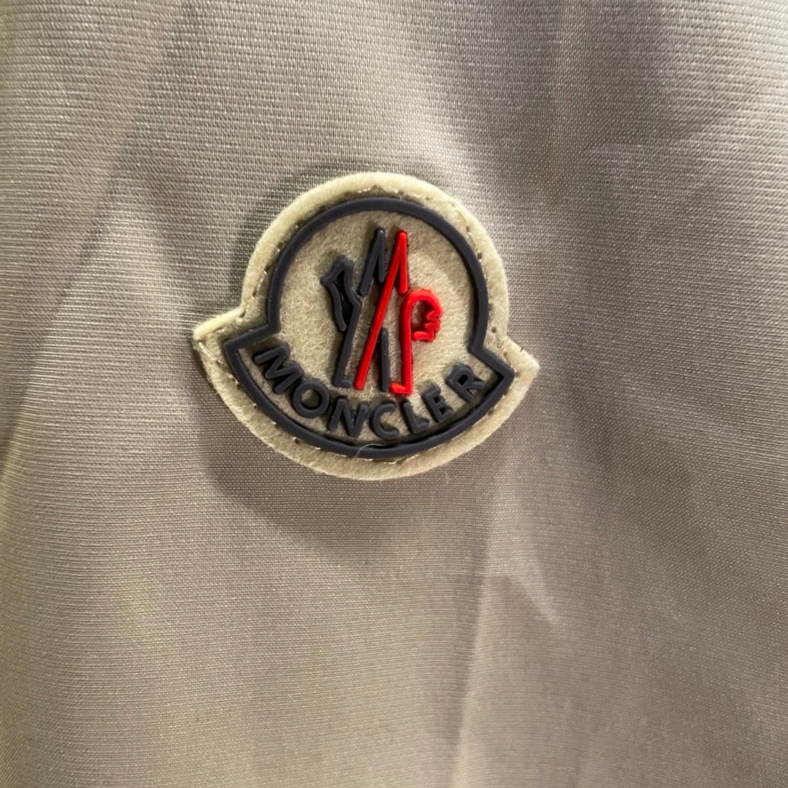 Moncler Windbreaker - 90