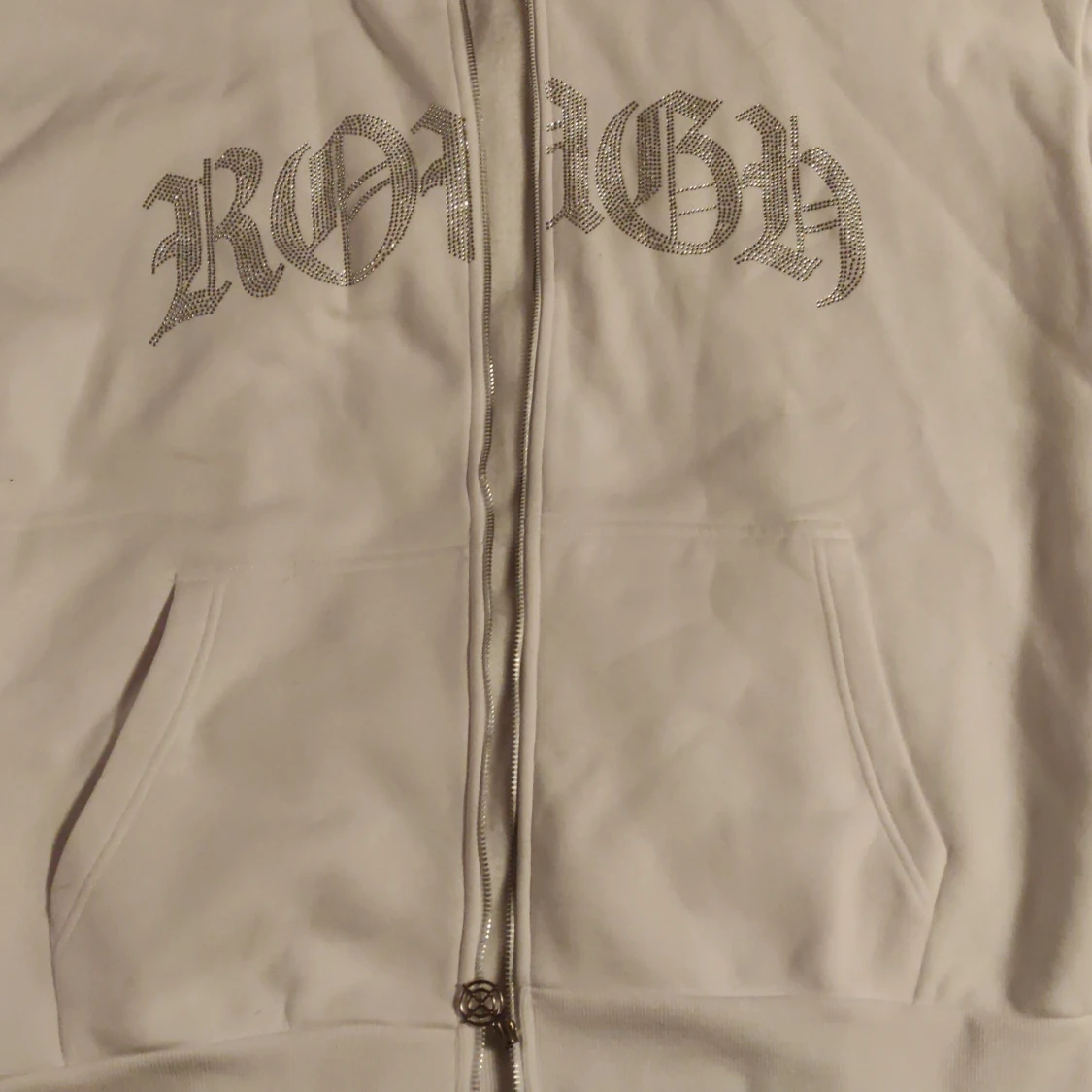 Vit hoodie black squad