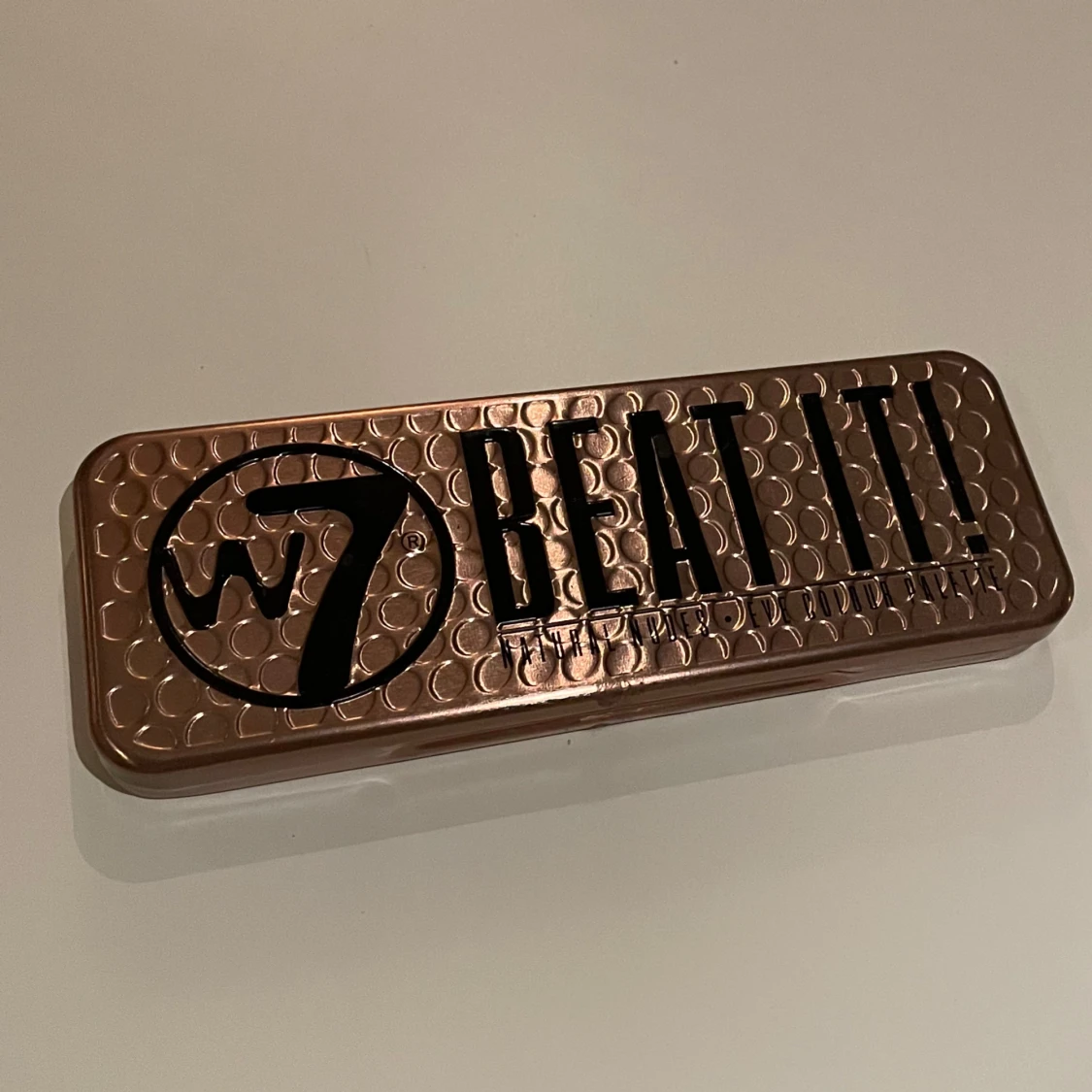 Ögonskuggspalett Beat It från W7