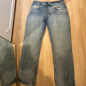 Blå jeans från Zara - !