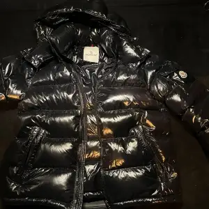 Original Moncler Maya 