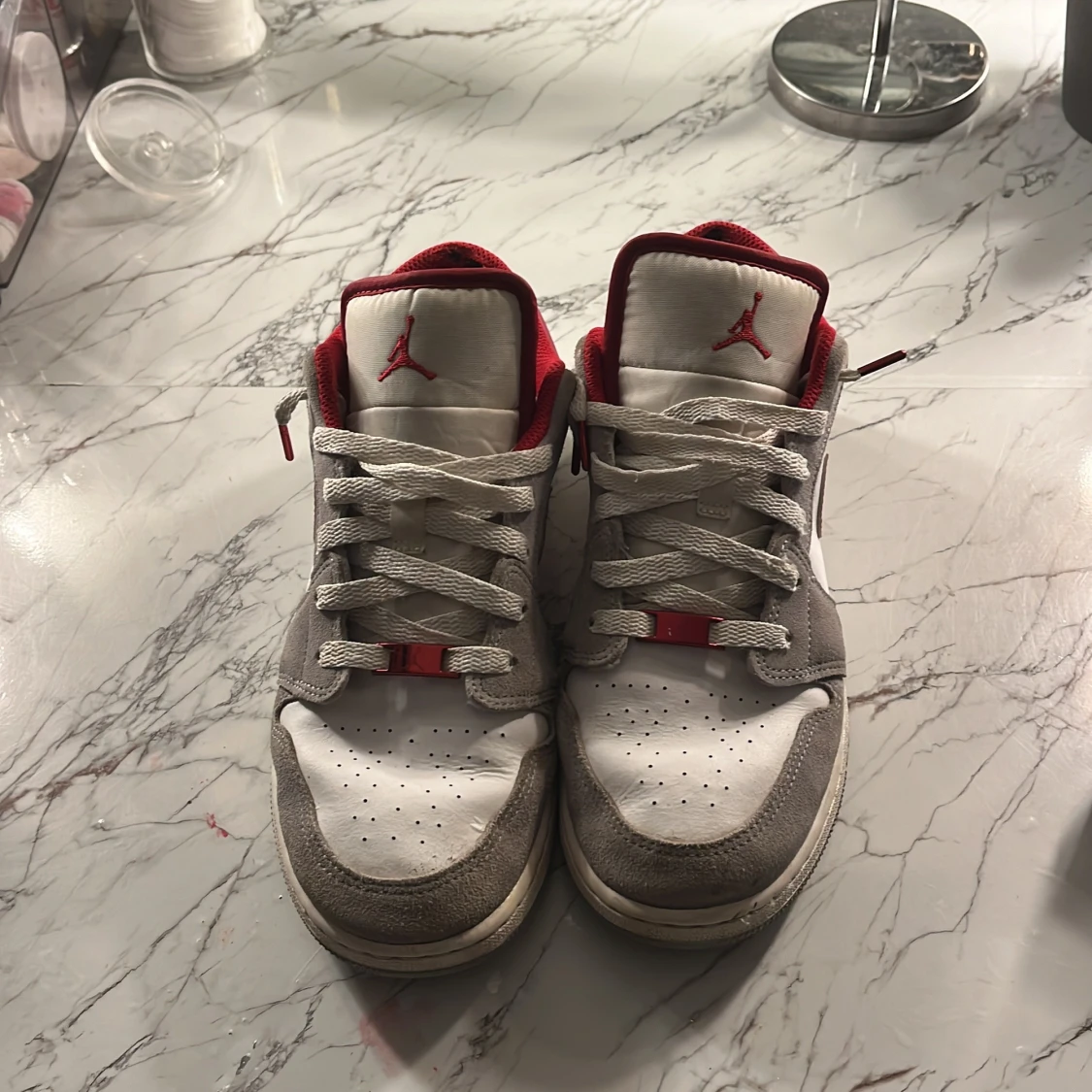 Gråa jordans low - 90