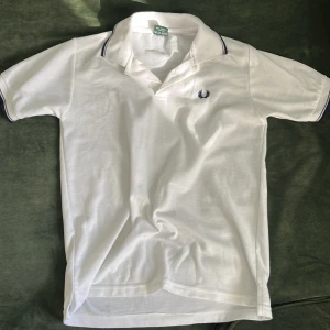 Fred Perry piké  - Pike som används fåtal gånger. Köptes på rea för 2-3 år sedan
