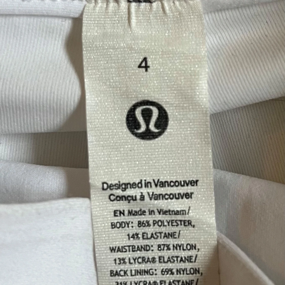 Vit plisserad kjol från Lululemon🧘🏼‍♀️🛁 - 1