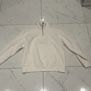 Zara zip hoodie - Storlek S Aldrig använd