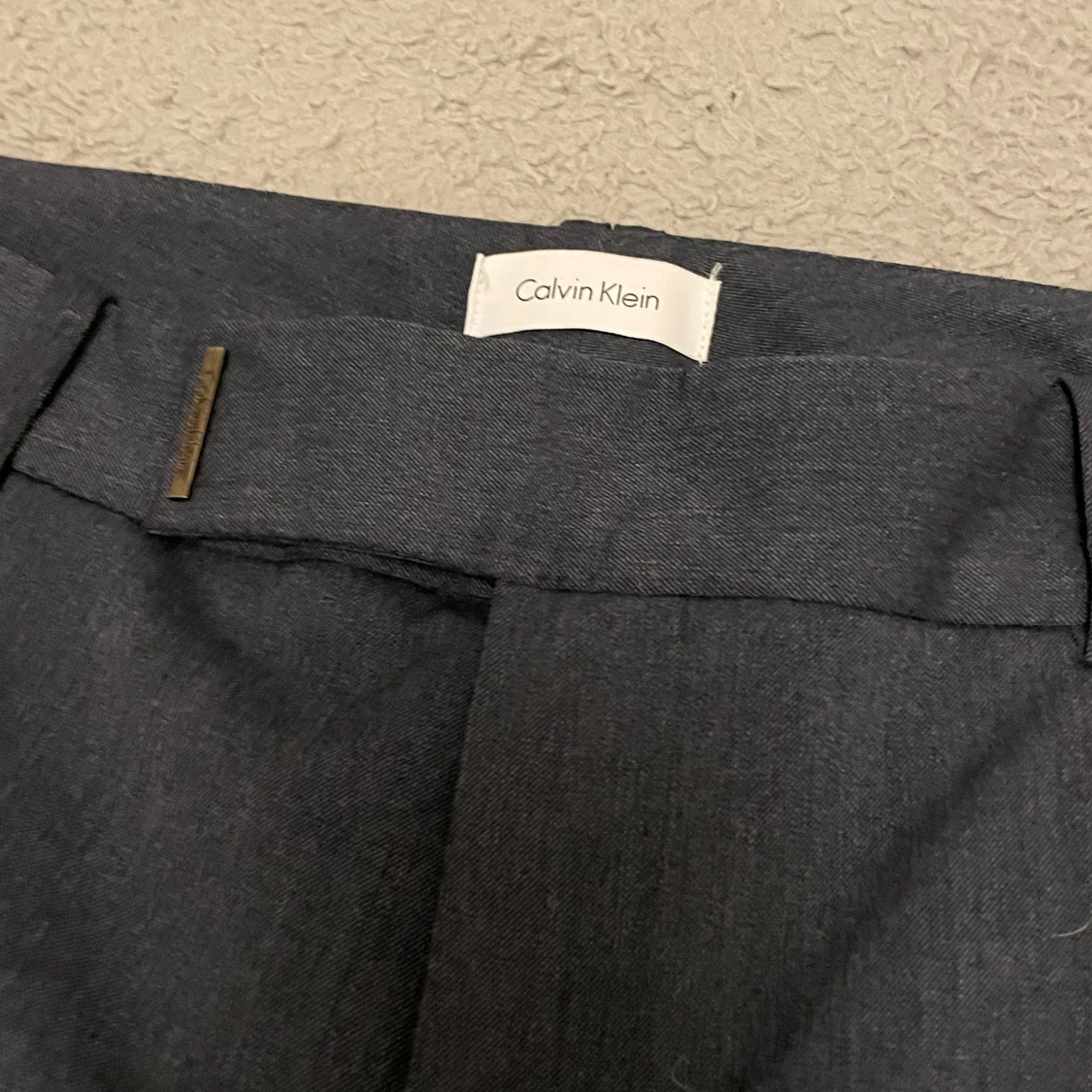 Bootcut CK kostymbyxor - 90