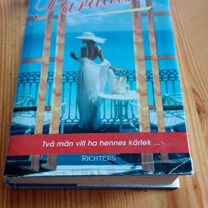 Paradisön - Bra bok med titeln Paradisön av författaren Lynne Pemberton.