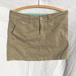 Miniskirt y2k - Söt kort kjol med fickor. Färgfläck på sista bilden