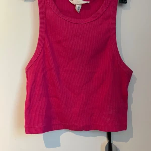 Rosa linne från H&M - Rosa linne från H&M storlek XS. Använt en gång.