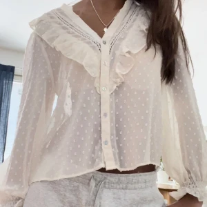 Blus - Superfin blus som inte kommer till användning❤️
