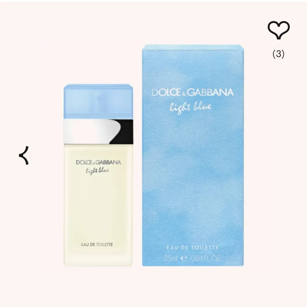 Säljer min Dolce & Gabbana parfym pga att den ej används. Det är deras Light Blue på 25 ml🩵En EdT som ger en fräsch doft med framförallt citrus och blomster inslag. Har använts ytterst lite, se bild två för använt bruk. Nypris 775:-. Skönhet.