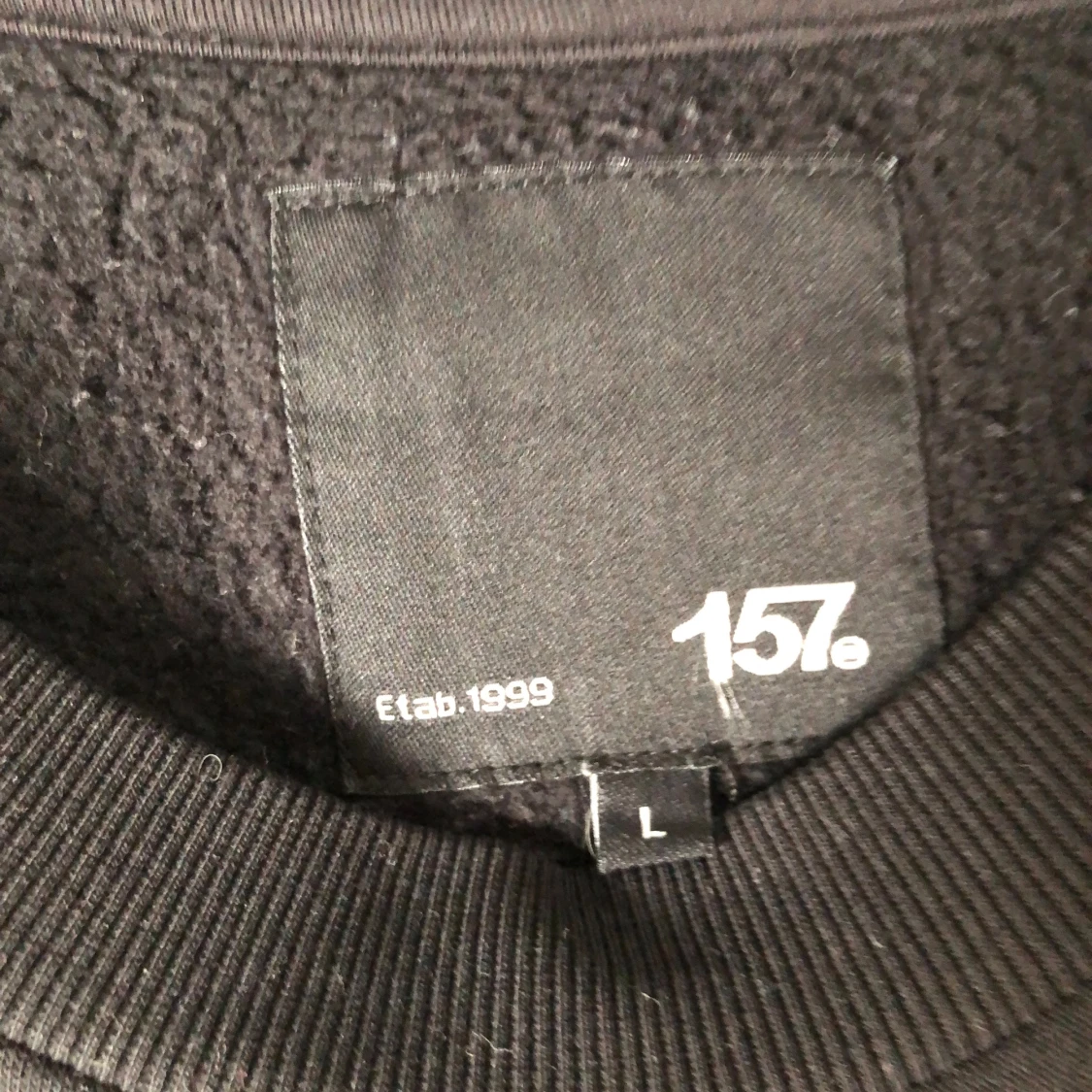 Svart långärmad tröja från 157 - 90