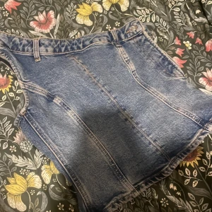 Linne tubtopp  - Bra stick ny utan pris lapp 