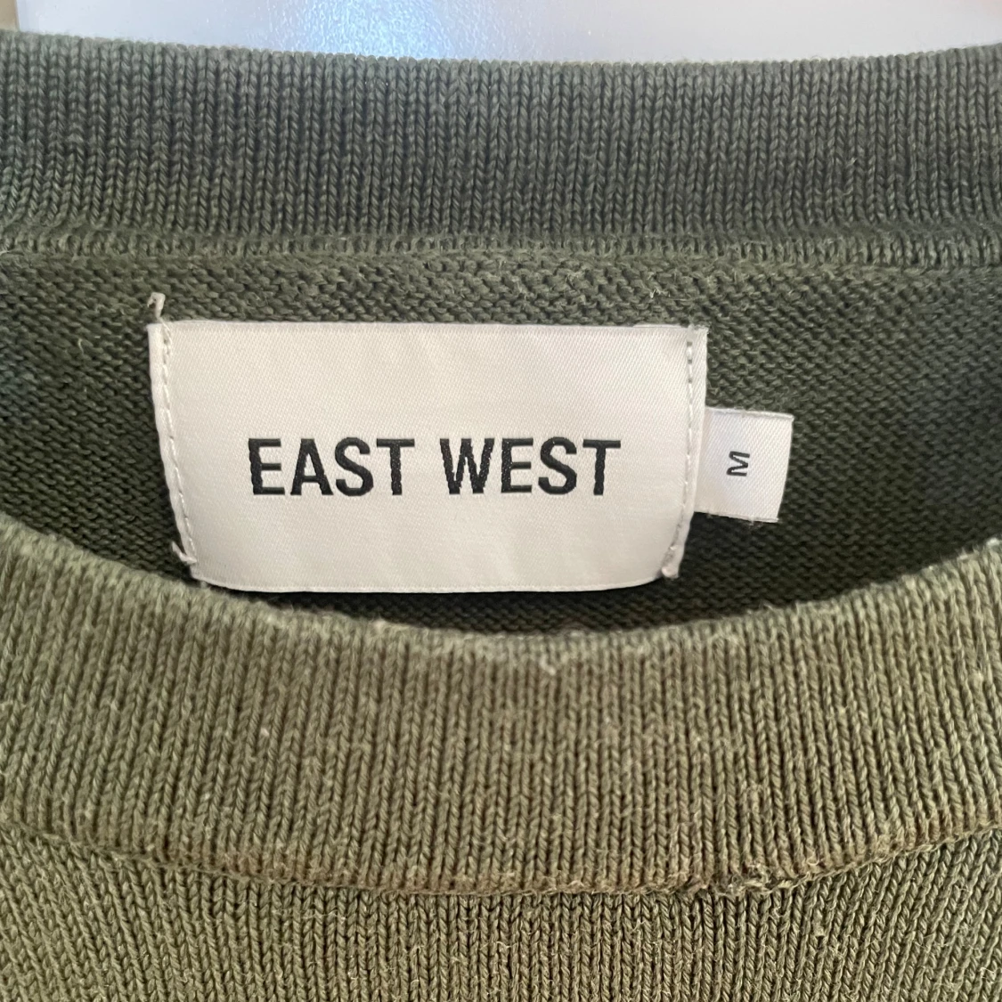 Mörkgrön tröja - 91