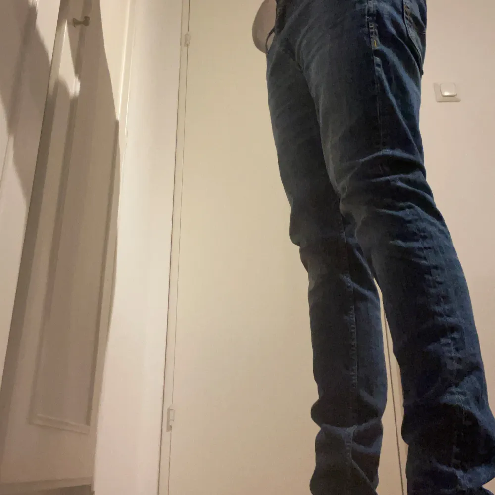 Fräscha Jack and Jones jeans  Skinny Ben Sitter som Slim . Jeans & Byxor.