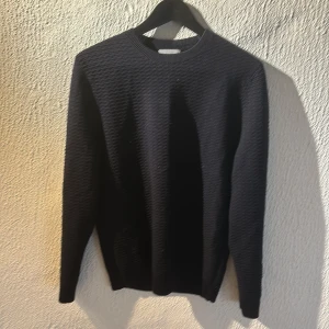 Cos tröja size S - Nyskick