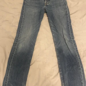 Levis jeans 501 - Mycket bra skick, st w 28 L32, säljer pga inte används längre 