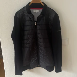 Cardigan  - Cardigan ifrån Iceland, knappt använd