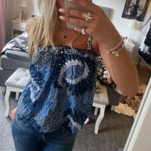 Söt festopp💘 - Säljer för den ej kommer till användning, kom privat för fler bilder💘💘