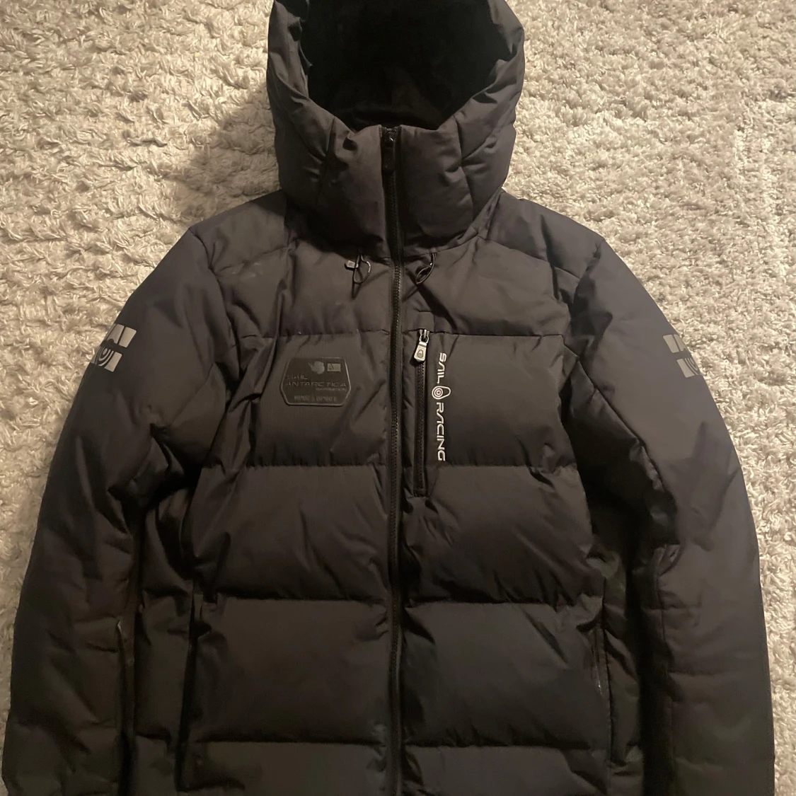 Svart Sail Racing dunjacka