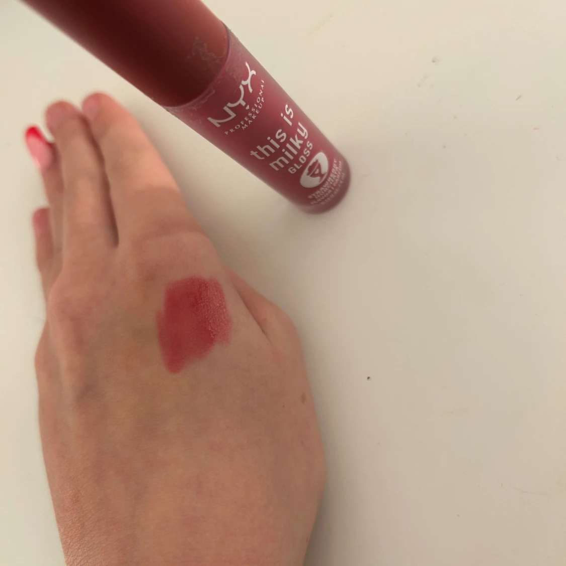 NYX This is Milky Gloss - 90