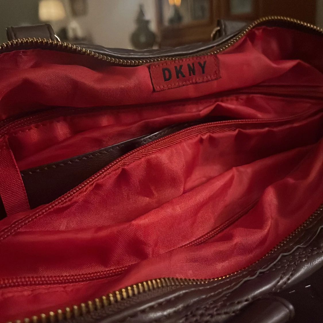 Mörkbrun väska från DKNY - 91