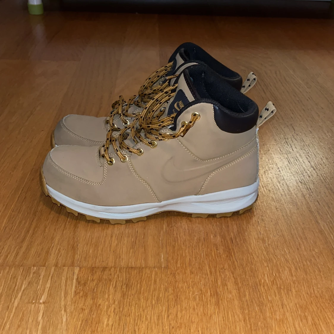 Nike vinterskor  - 90