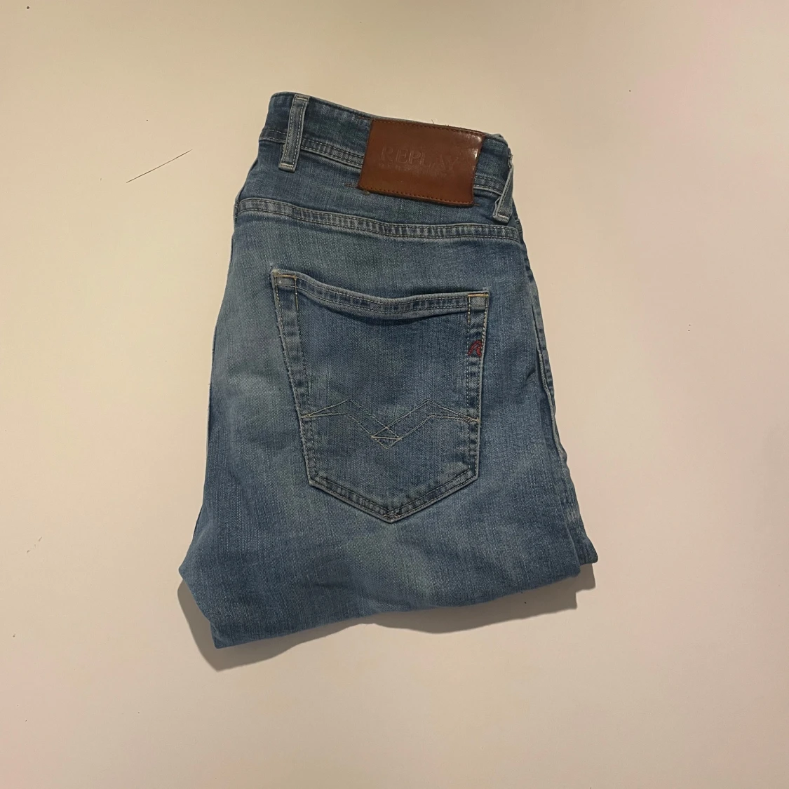 Blå jeans från Replay - 93