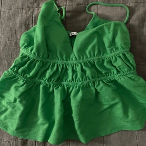 Grönt line - Super gulligt grön linne från zara!!