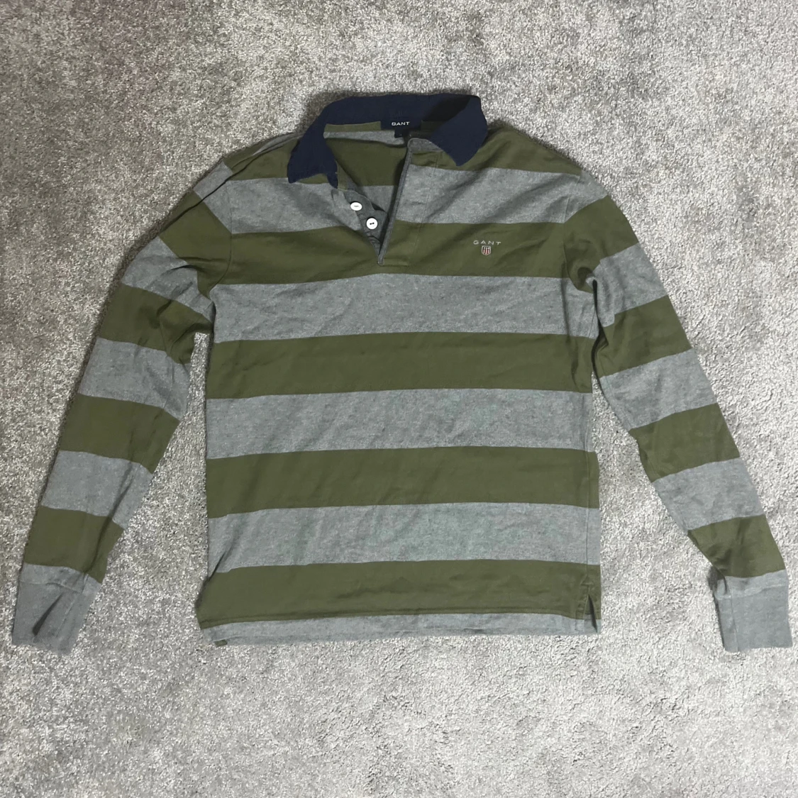 Randig pikétröja från GANT