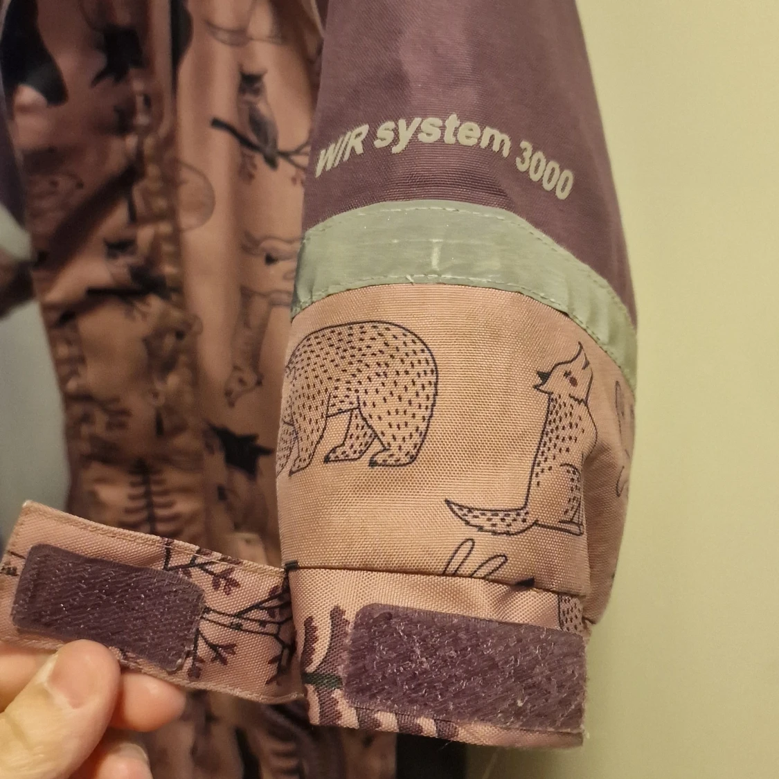 Mönstrad regnjacka från PAX - 92