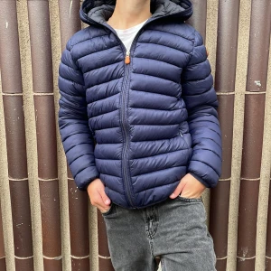 Save the duck jacka  - Tja säljer min save the duck jacka, inga repor eller hål,