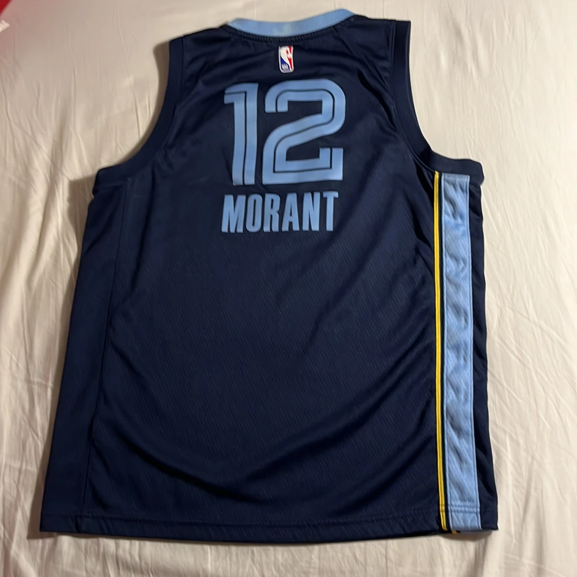 4 NBA jerseys storlekar i barn size, alla passar för ca 155-165 cm. Nypris ca 5500kr - 92