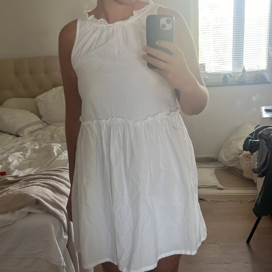 Vit klänning från Mango