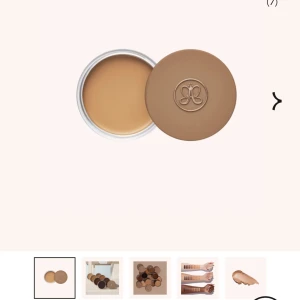 Anastasia bronzer - Säljer min endast testad Anastasia bronser, har endast duttat en borste i den en gång. I färgen sun kissed 