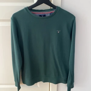 GANT tröja - Gant tröja i bra skick Storlek 170/s Skrif för fler bilder, prisförslag  mm