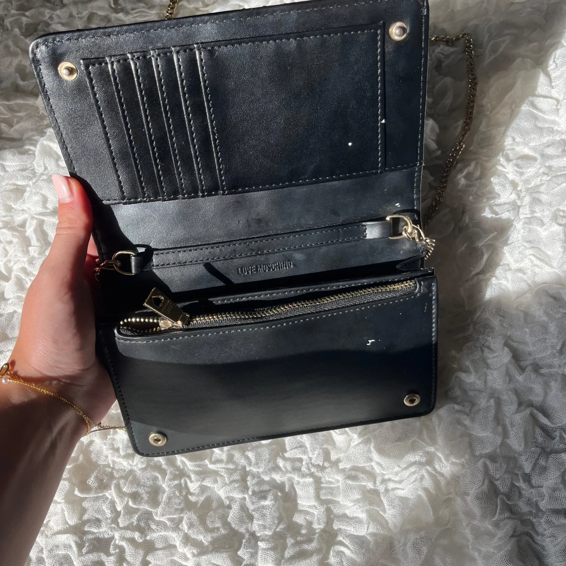 Moschino väska  - 91