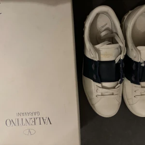 Valentino - Valentino skor jätte bra skick 