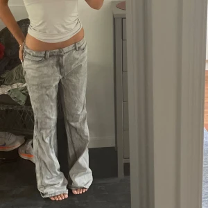 Baggy jeans  - Ascoola baggy och flared jeans från asos!  Length: 34 Waist: 30