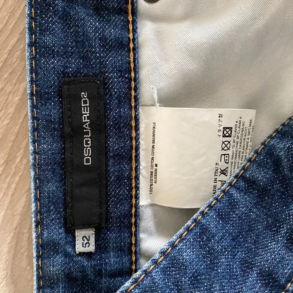 Jeans från Desquare2 i fint skick! Storlek 52/L herrmodell🤩 . Jeans & Byxor.