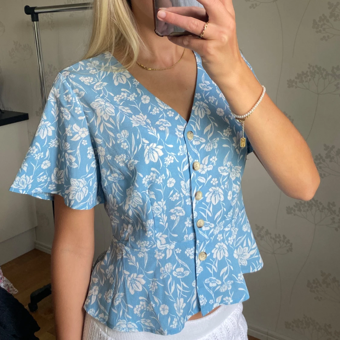 Topp med knappar - 91