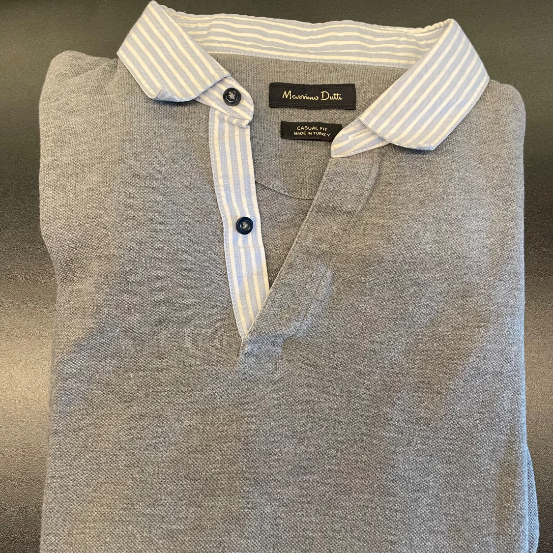 Grå tröja från Massimo Dutti - 1