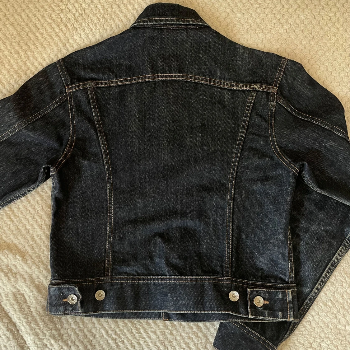 Mörkblå jeansjacka från DKNY - 1