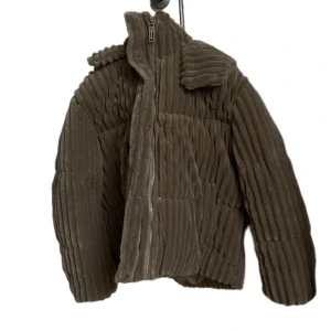 Tjock Teddyjacka - helt oanvänd 