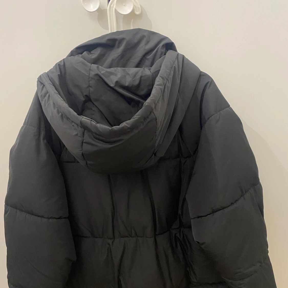 Svart pufferjacka från ONLY - 92