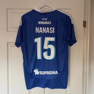Sebastian Nanasi fotbollströja  - Helt ny reprint fotbollströja av Strasbourg med Nanasi på ryggen. Storlek Medium 