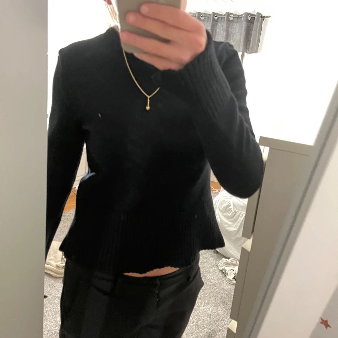 Svart långärmad tröja - 90